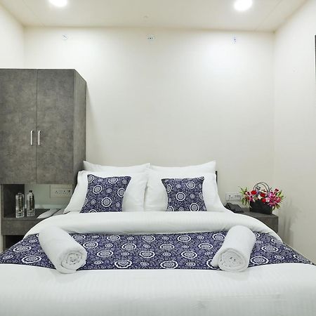 Royal Ocean Prime Hotel Джайпур Екстериор снимка